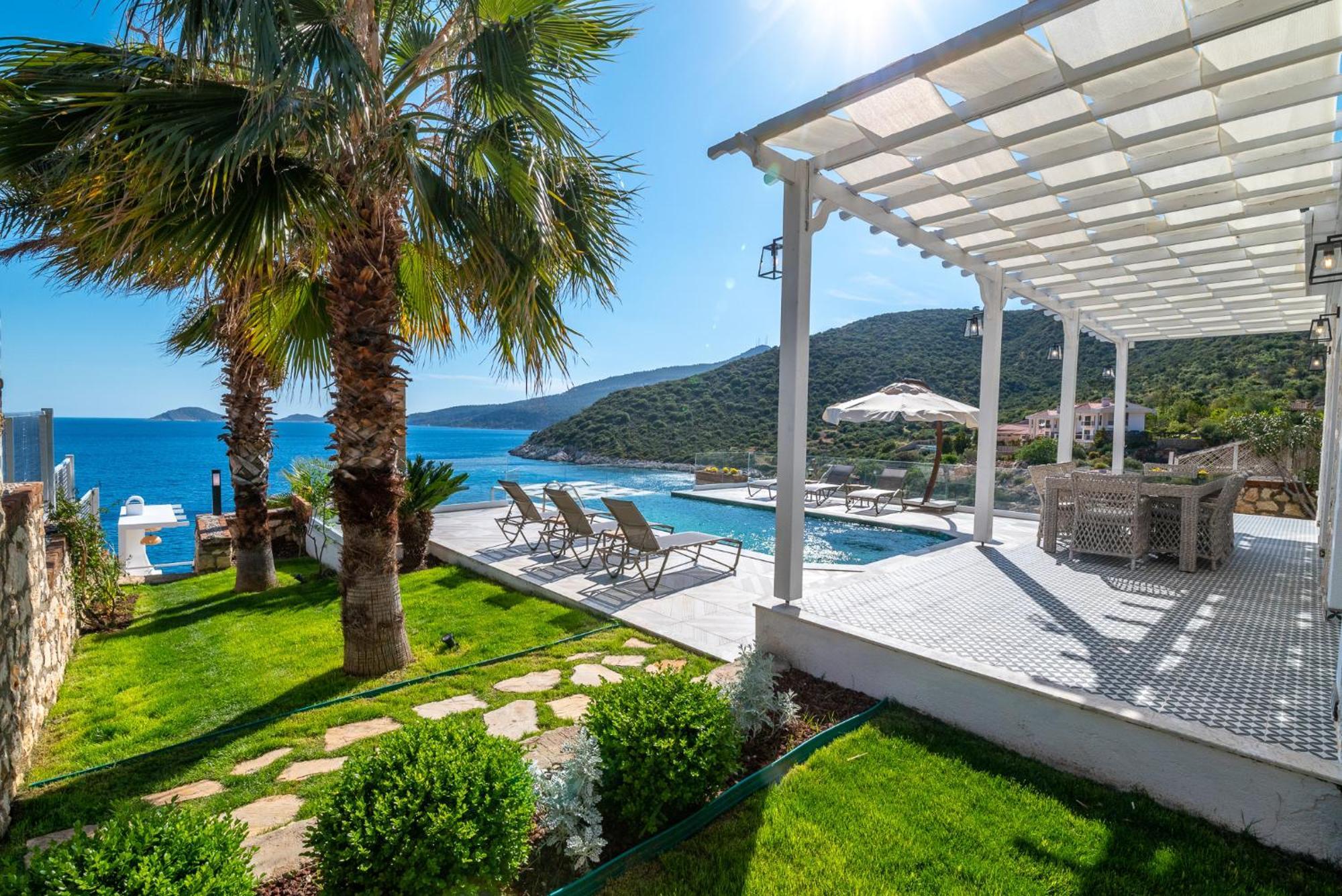 Beachfront White Villa With Private Swimming Pool Kalkan Bagian luar foto